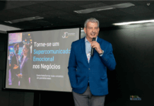 Torne-se um Supercomunicador Emocional nos Negócios: Networking com Propósito e Conexões que Geram Parcerias Jéferson Cappellari ensina técnicas de comunicação emocional para empreendedores no RJ. 📍 Auditório Rede Agathos – Foto: Johnny Prado